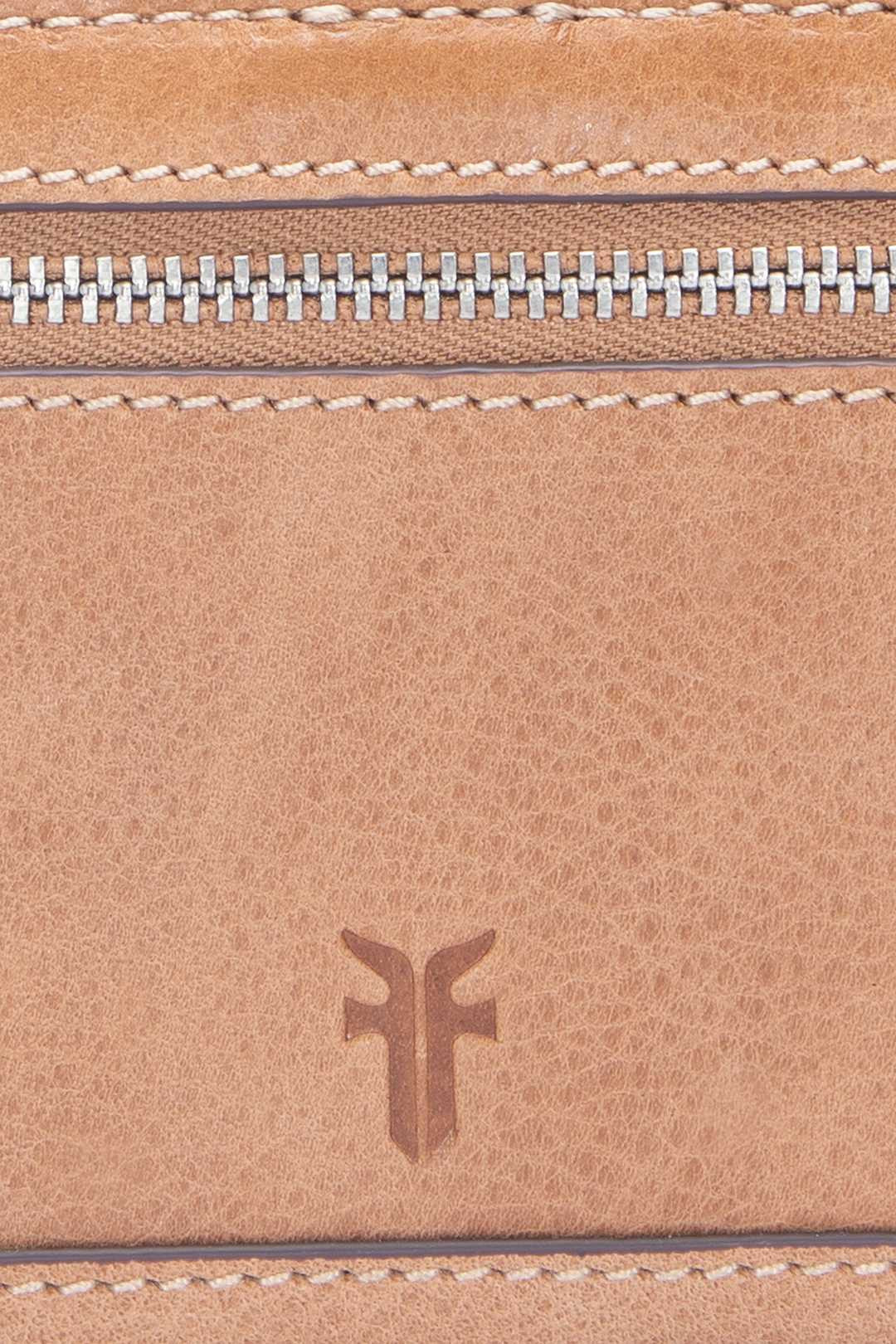 Frye Reed Slim Wallet in Tan / Tan