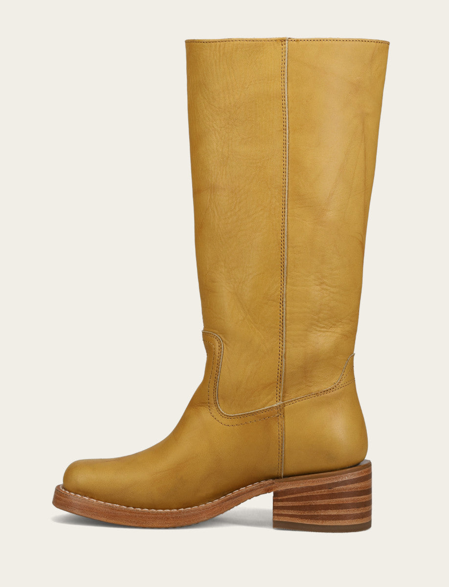 Frye Women's Banana Campus 14L Boots / Banana
