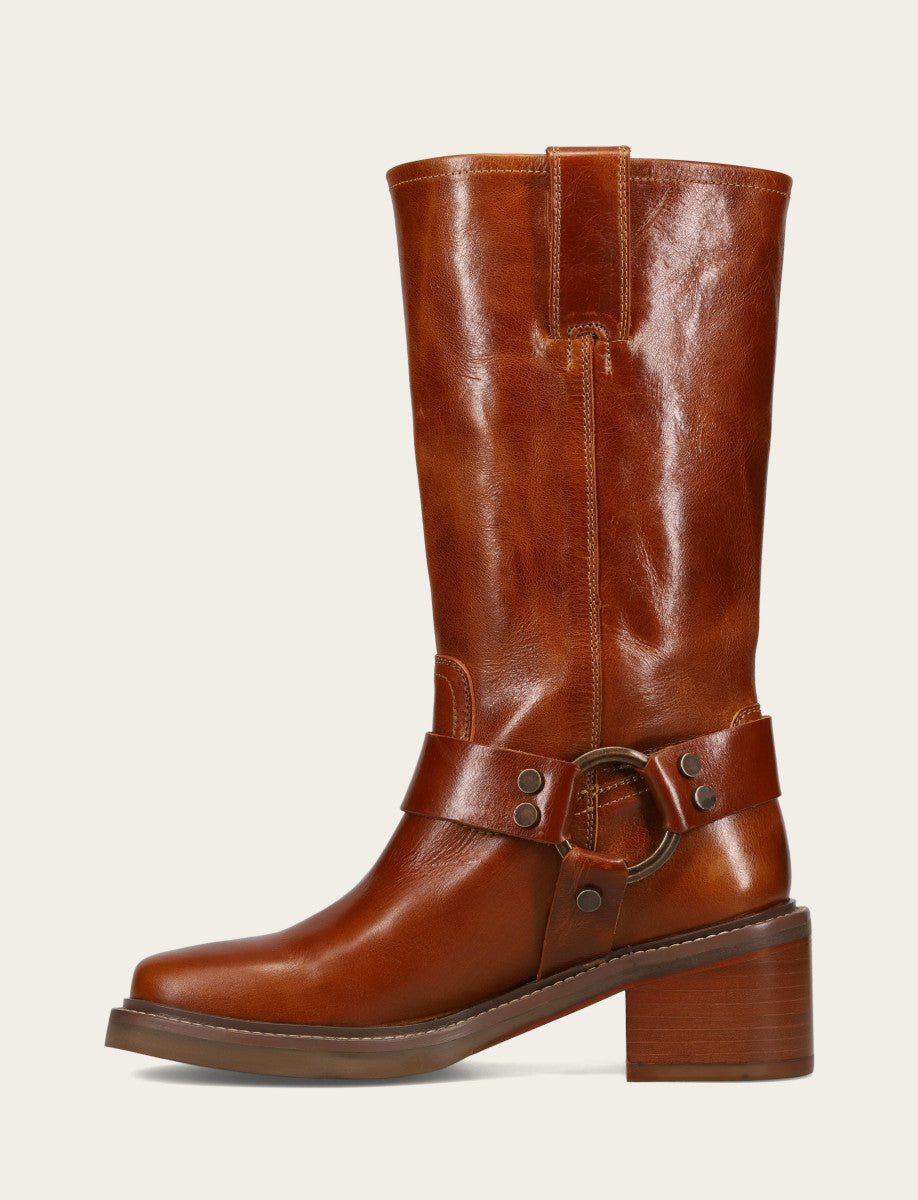 Frye Women’s Amber Knee-High Kate Harness Boot / Amber