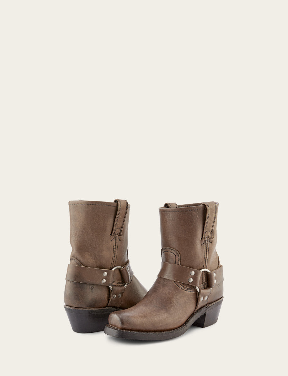 Frye Women's Smoke Harness 8R Boots / Smoke