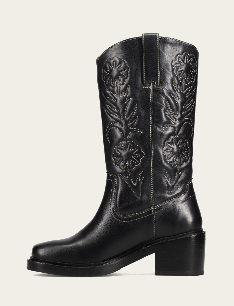 Frye Women's Black Kate Deco Stitch Boot / Black