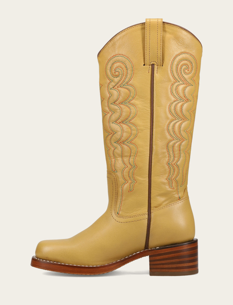 Frye Women's Banana Campus Deco Stitch Boot / Banana