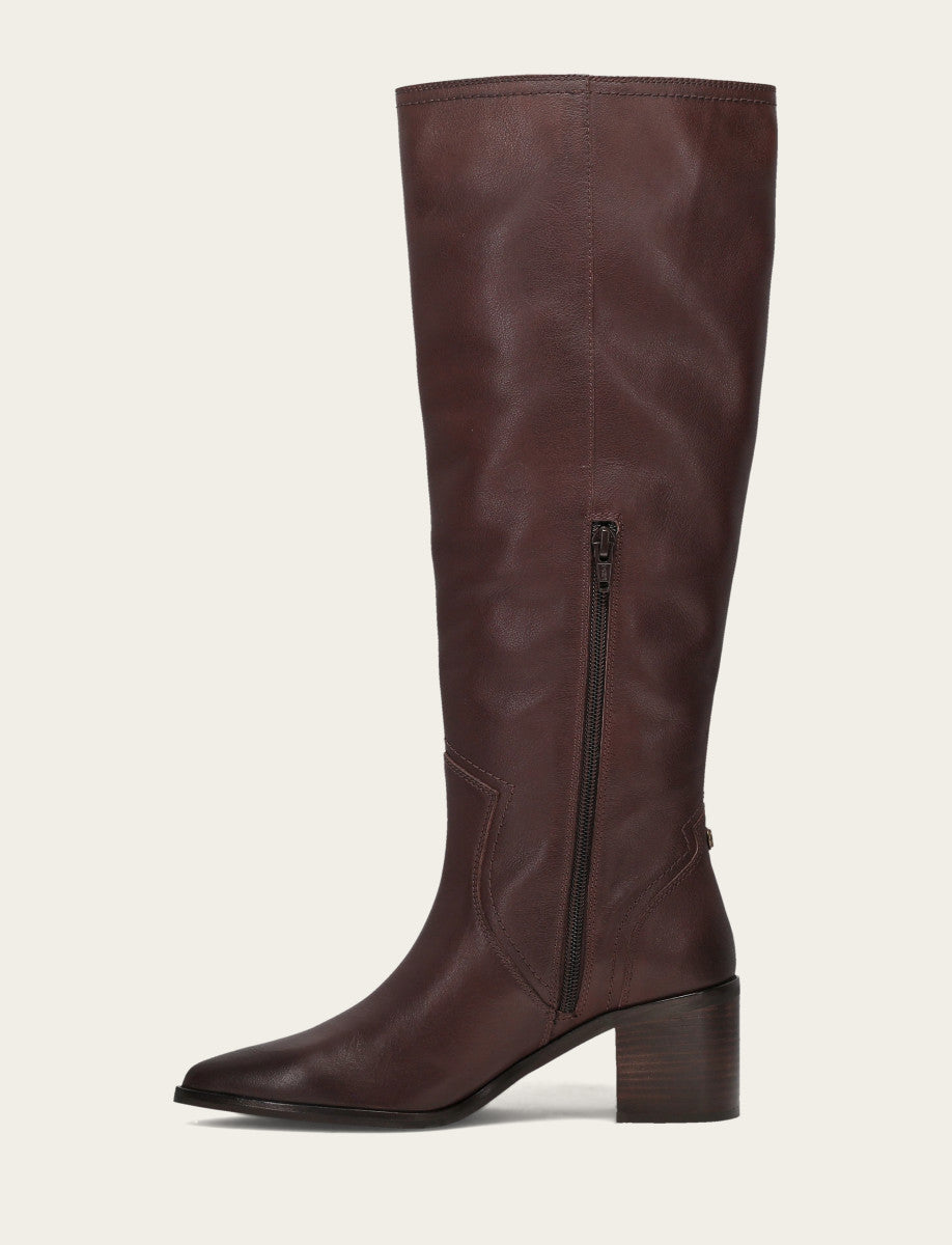 Frye Women's Cocoa Sadie Softy Tall Wide Calf Boot / Cocoa