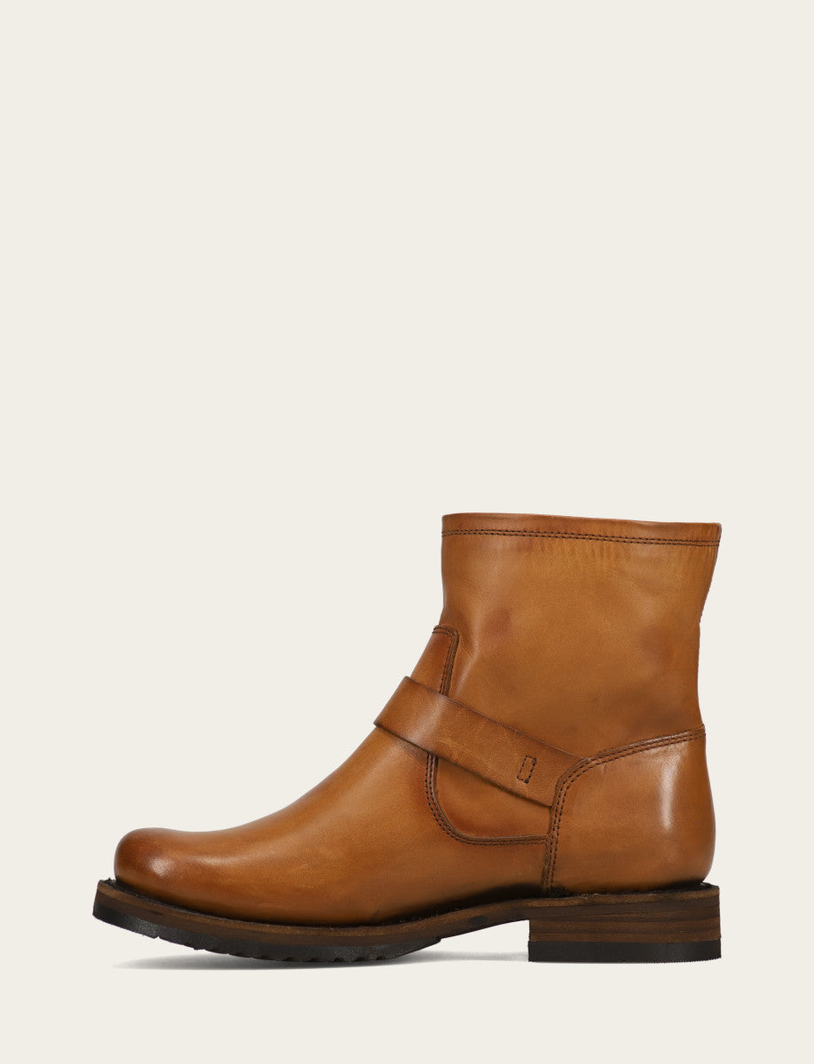 Frye Women's Caramel Veronica Flex Bootie Booties / Caramel