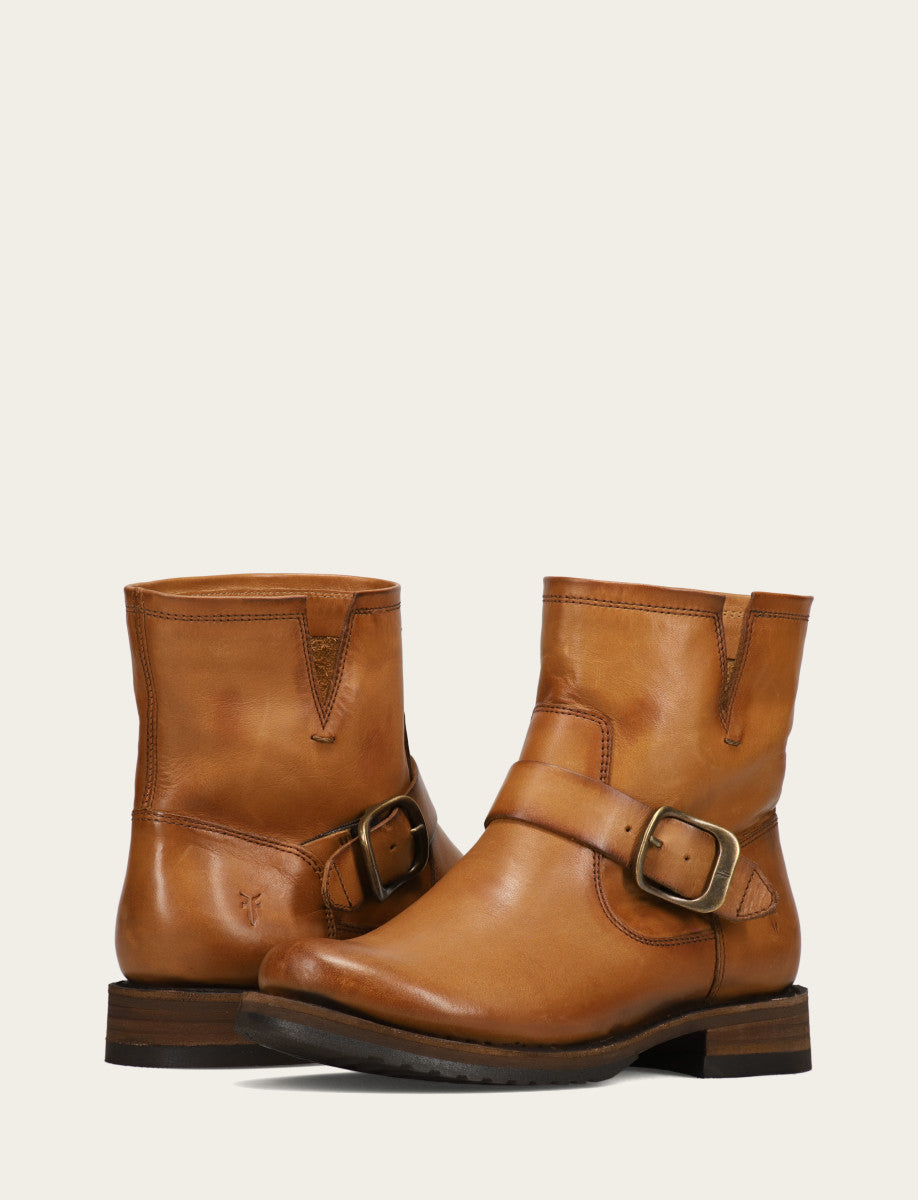 Frye Women's Caramel Veronica Flex Bootie Booties / Caramel
