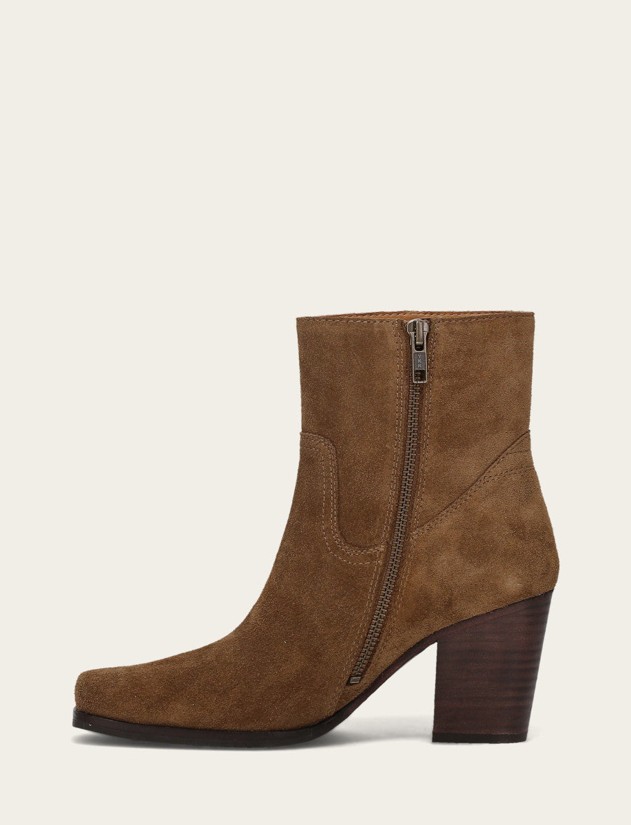 Frye Shiloh Zip Bootie / Barley