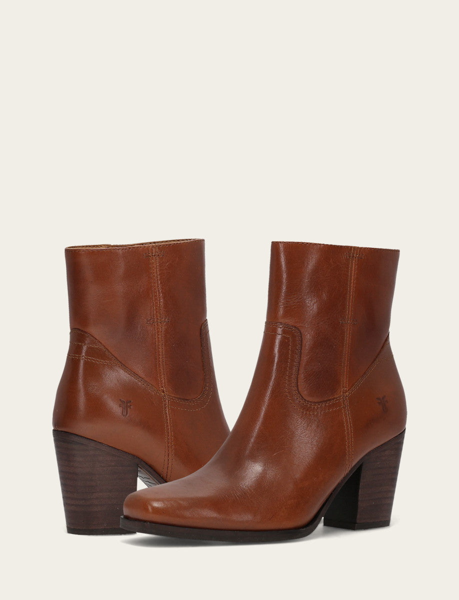Frye Women's Cinnamon Shiloh Zip Booties / Cinnamon
