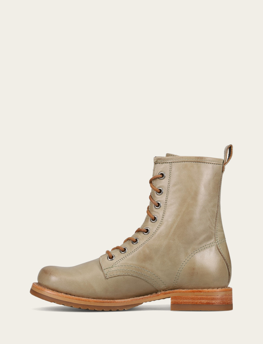 Frye Women's Eucalyptus Veronica Flex Combat Boot / Eucalyptus