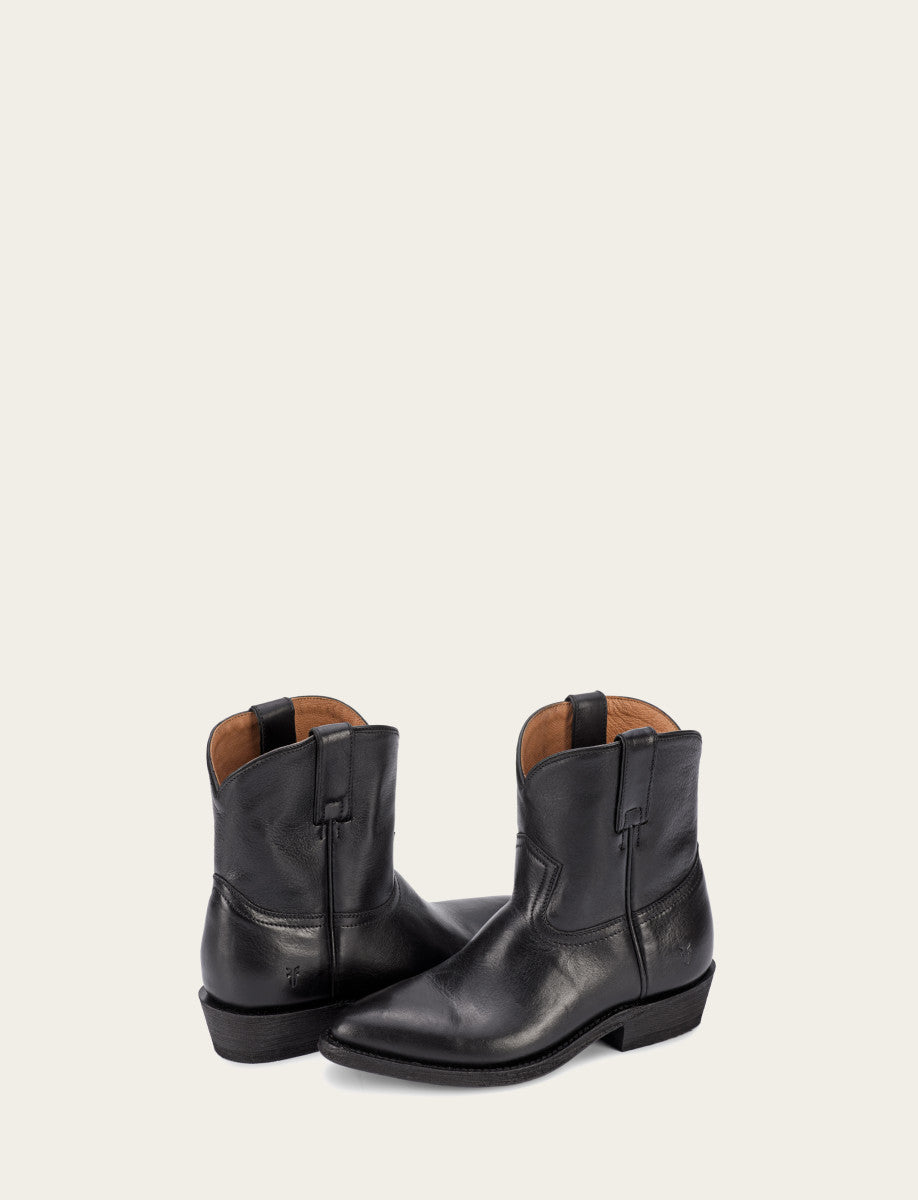 Frye Women's Black Billy Short Booties / Black