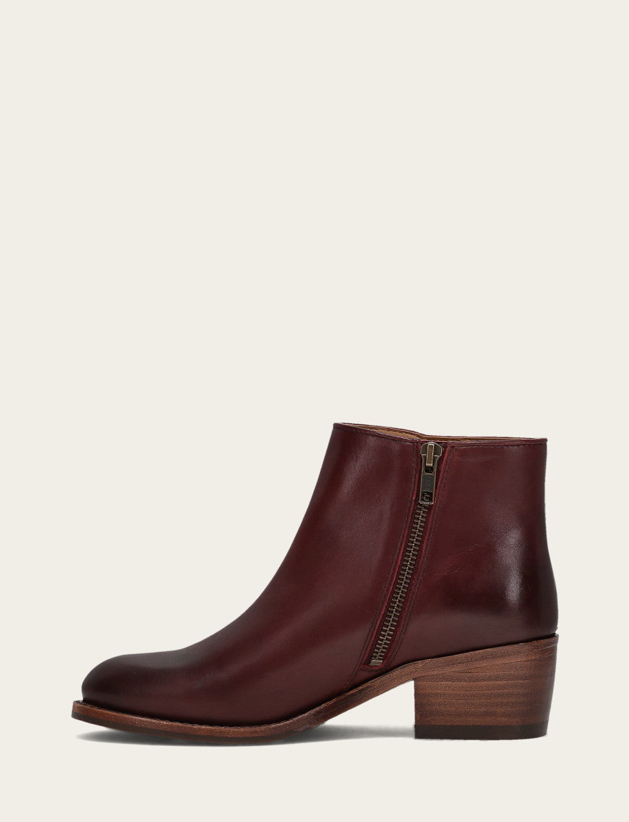 Frye Women's Merlot Carson 2 Piping Booties / Merlot