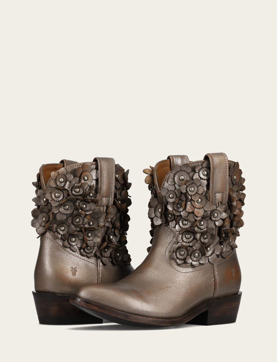 Frye Women's Metallic Stone Billy Flower Boot / Metallic Stone