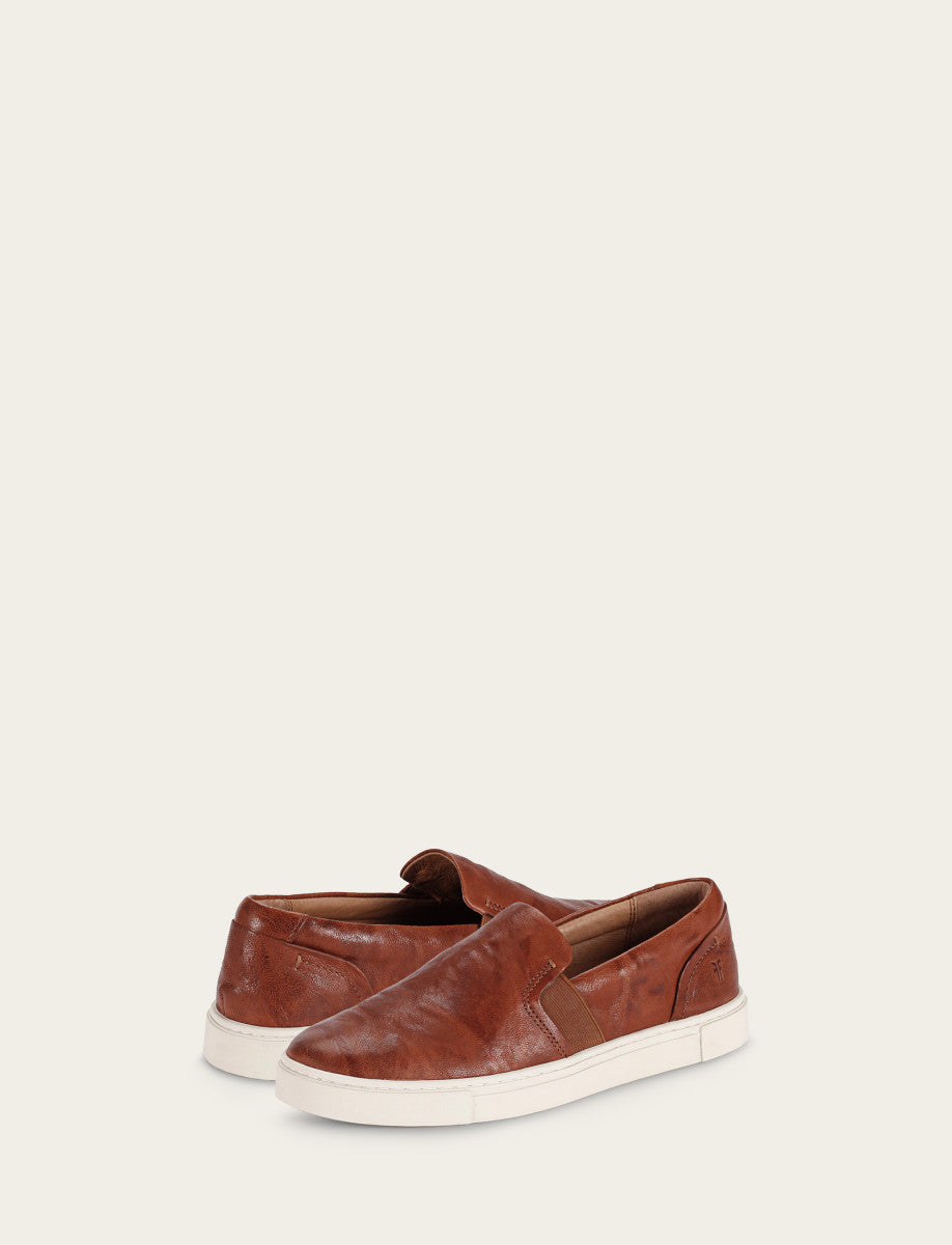 Frye Women's Cognac Ivy Slip On Sneakers / Cognac