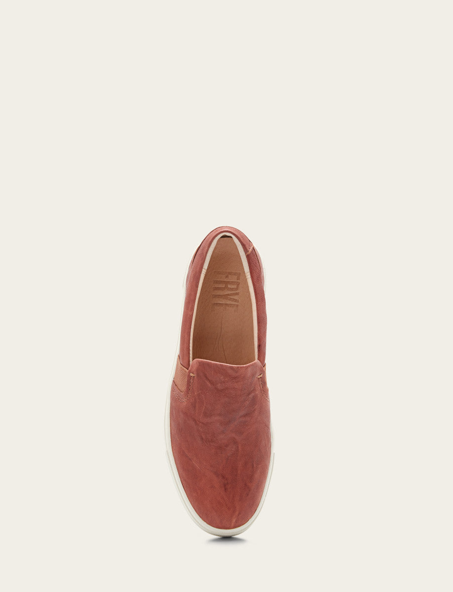 Frye Women's Cognac Ivy Slip On Sneakers / Cognac