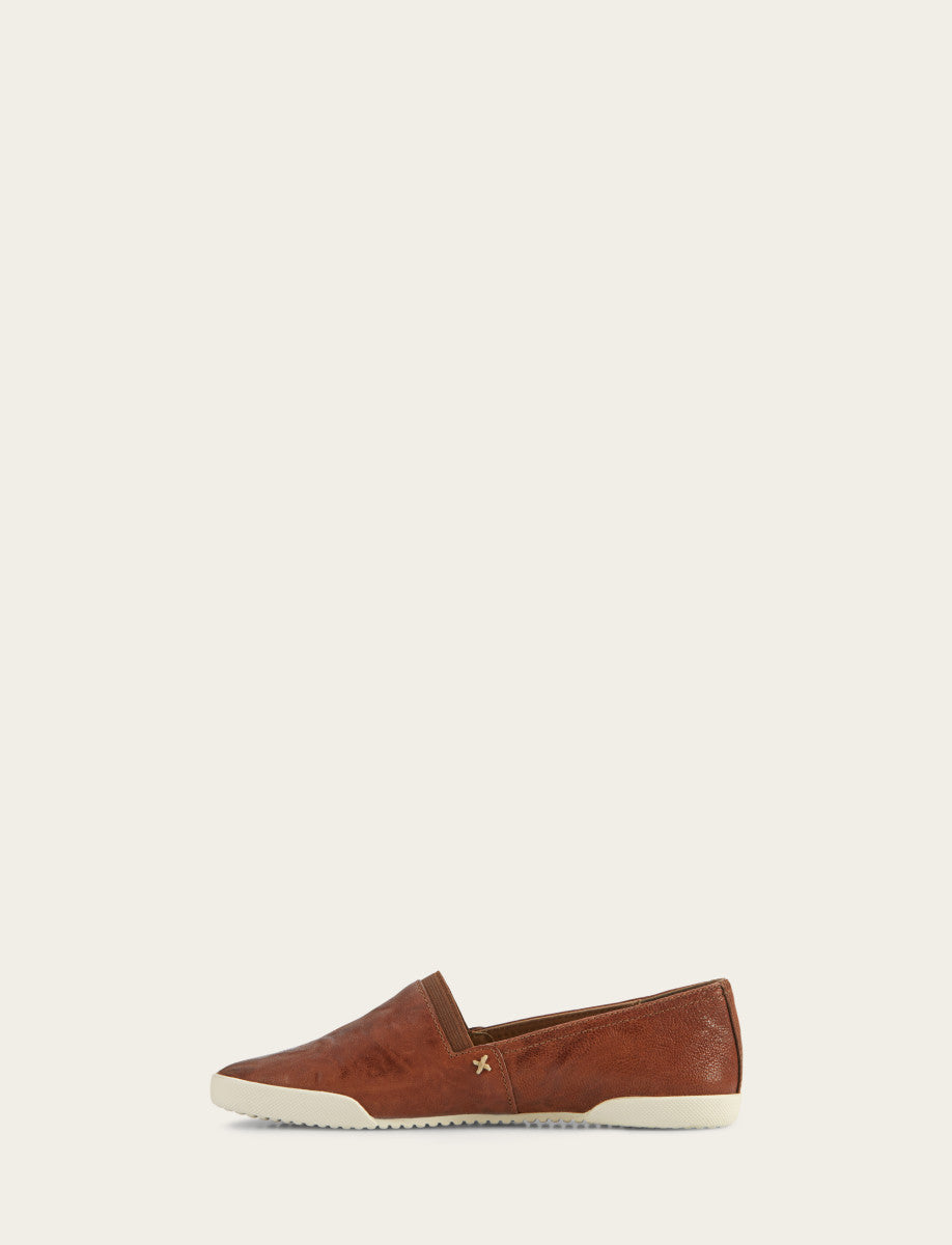 Frye Women's Cognac Melanie Slip On Sneakers / Cognac