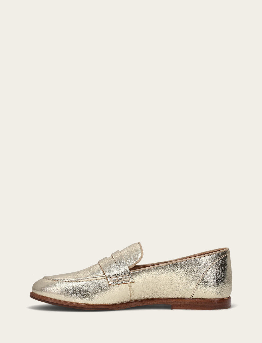 Frye Faith Loafer / Light Gold