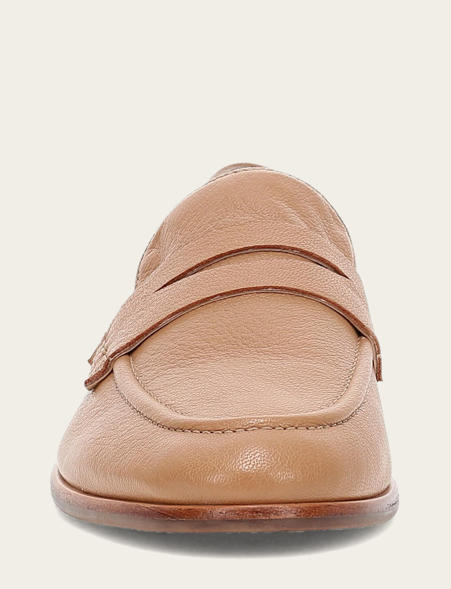 Frye Women's Tan Faith Loafer Loafers / Tan