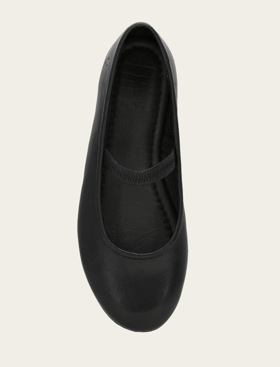 Frye Women's Black Emma Elastic Mary Jane Shoe / Black