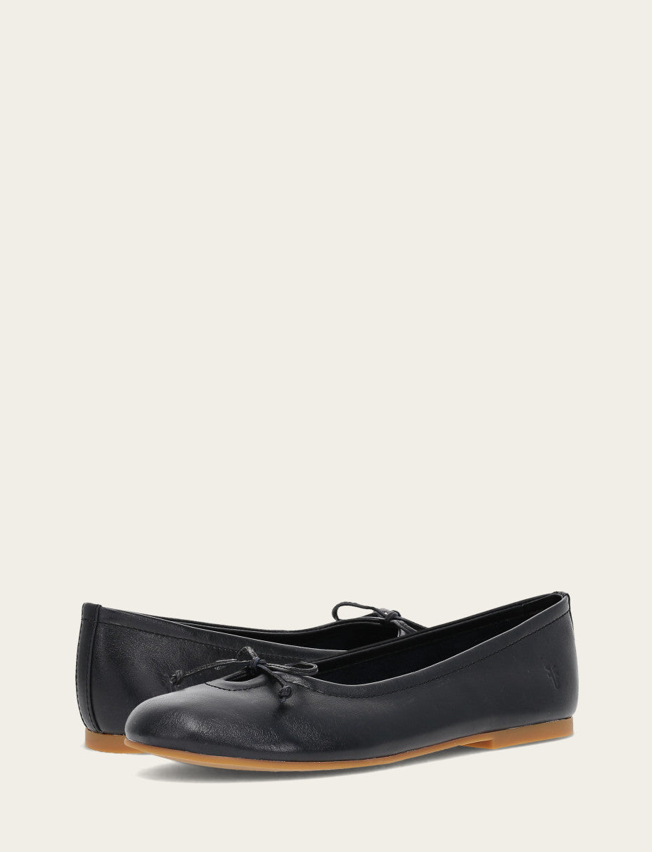 Frye Women's Black Emma Ballet Flats / Black