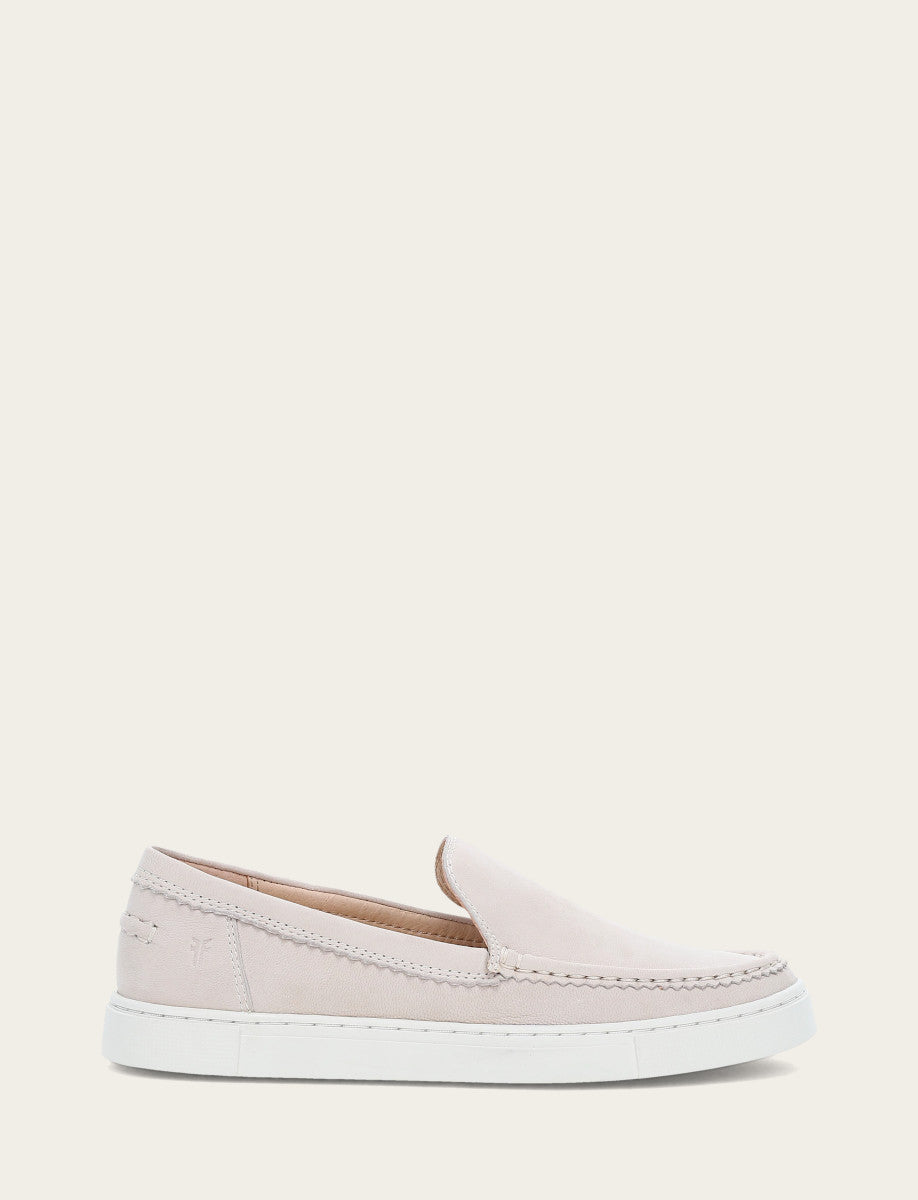 Frye Women's Ivory Ivy Venetian Loafers / Ivory