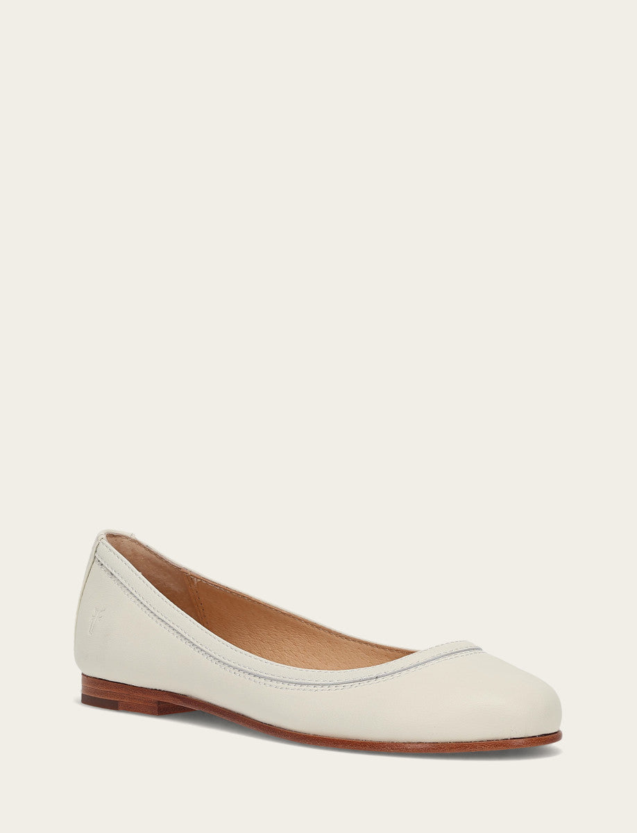 Frye Women's White Carson Ballet Flats / White