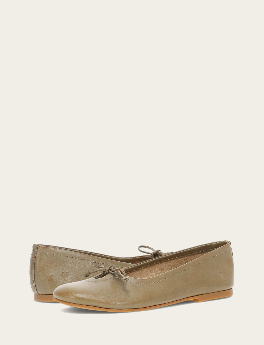 Frye Women's Eucalyptus Emma Ballet Flats / Eucalyptus