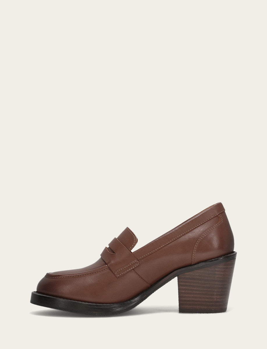 Frye Women's Walnut Rylee Loafer / Walnut