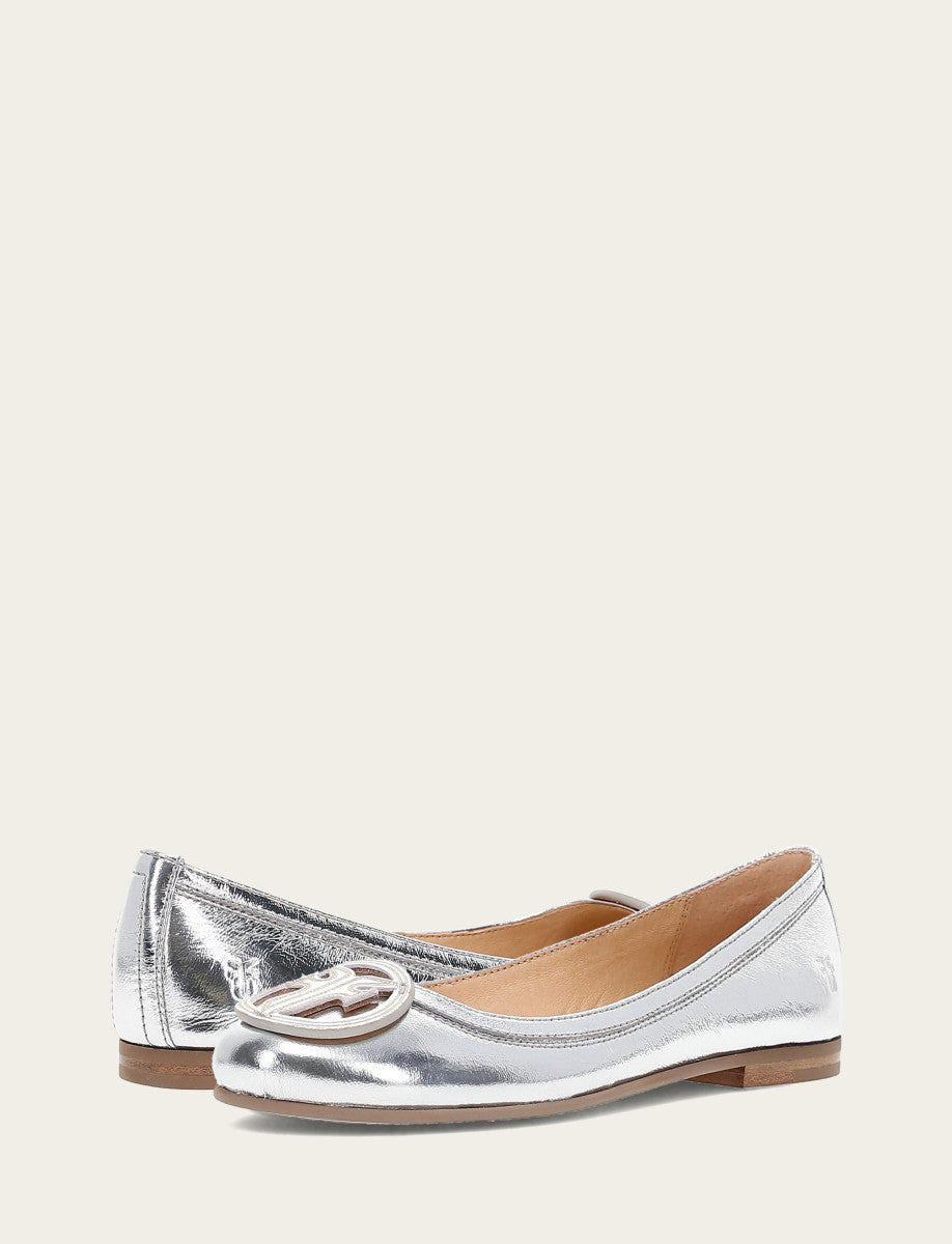 Frye Women's Silver Carson Logo Ballet Flats / Silver