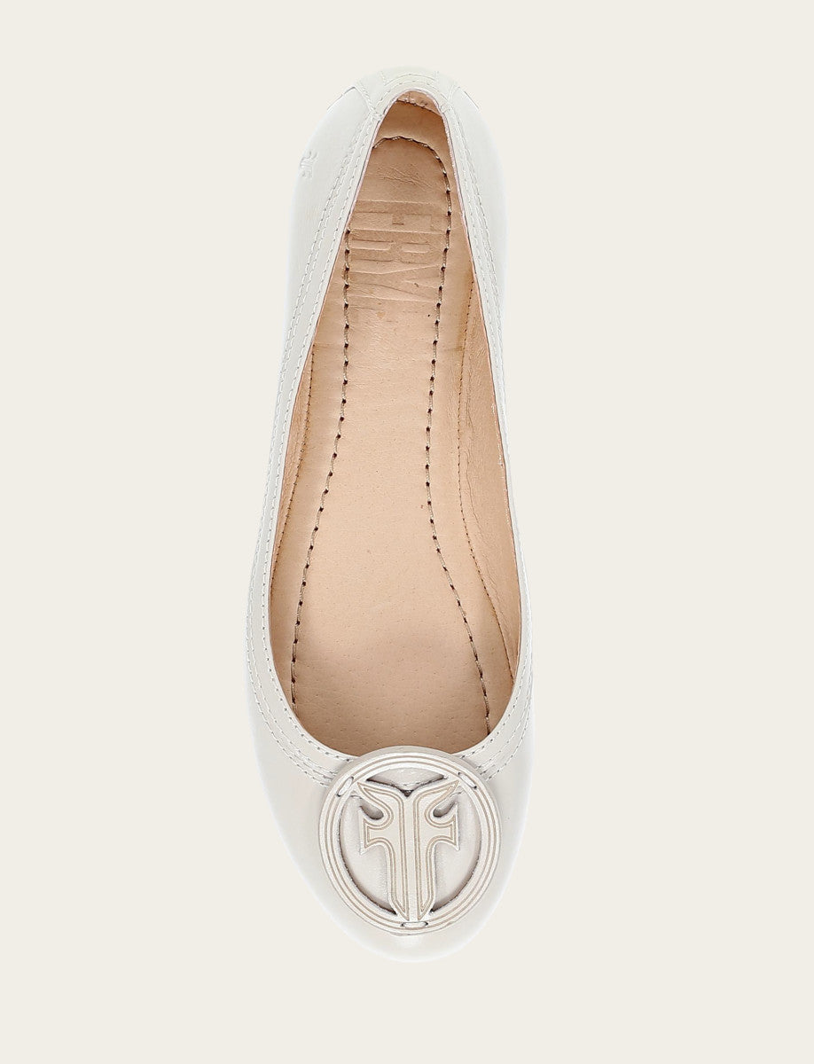 Frye Women's Ivory Carson Logo Ballet Flats / Ivory