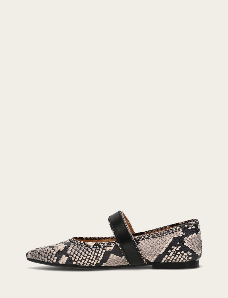Frye Women's Ecmu Heather Buckle Mary Jane Shoe / Ecmu