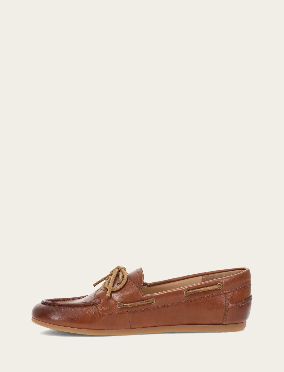 Frye Women's Cinnamon Naya Boat Shoes / Cinnamon