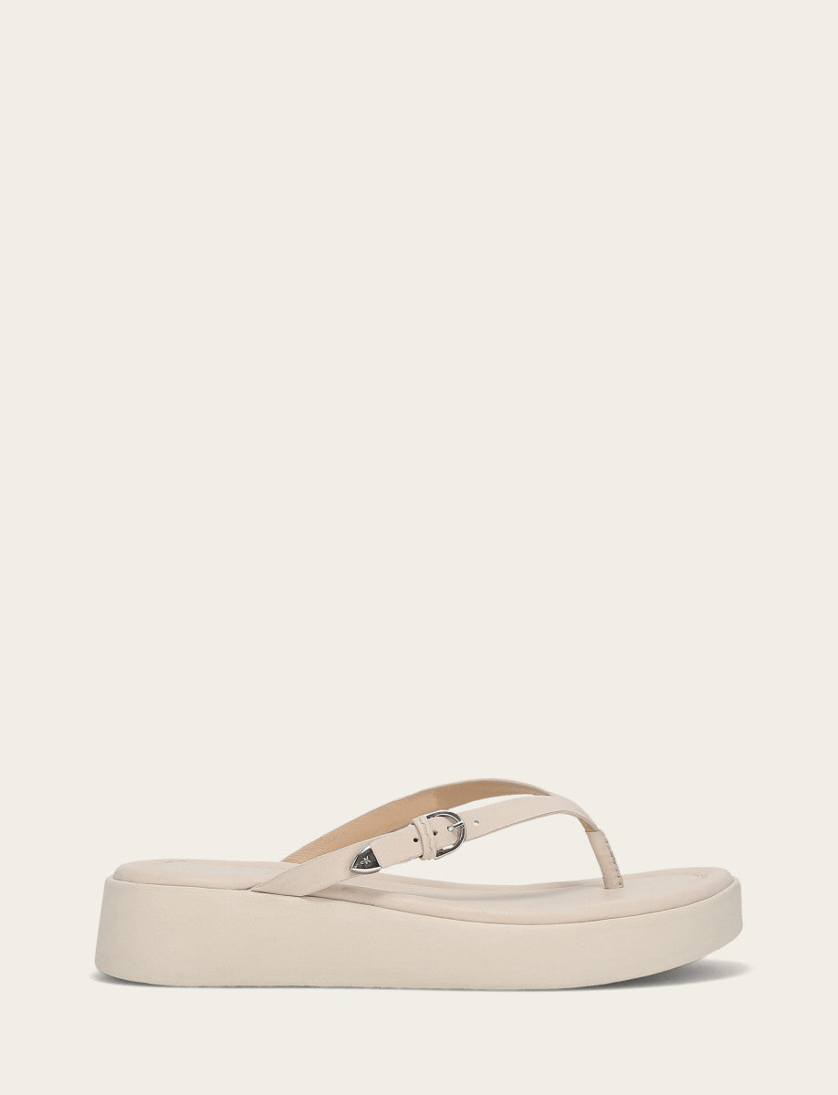 Frye Women's Ivory Maya Buckle Thong Sandals / Ivory