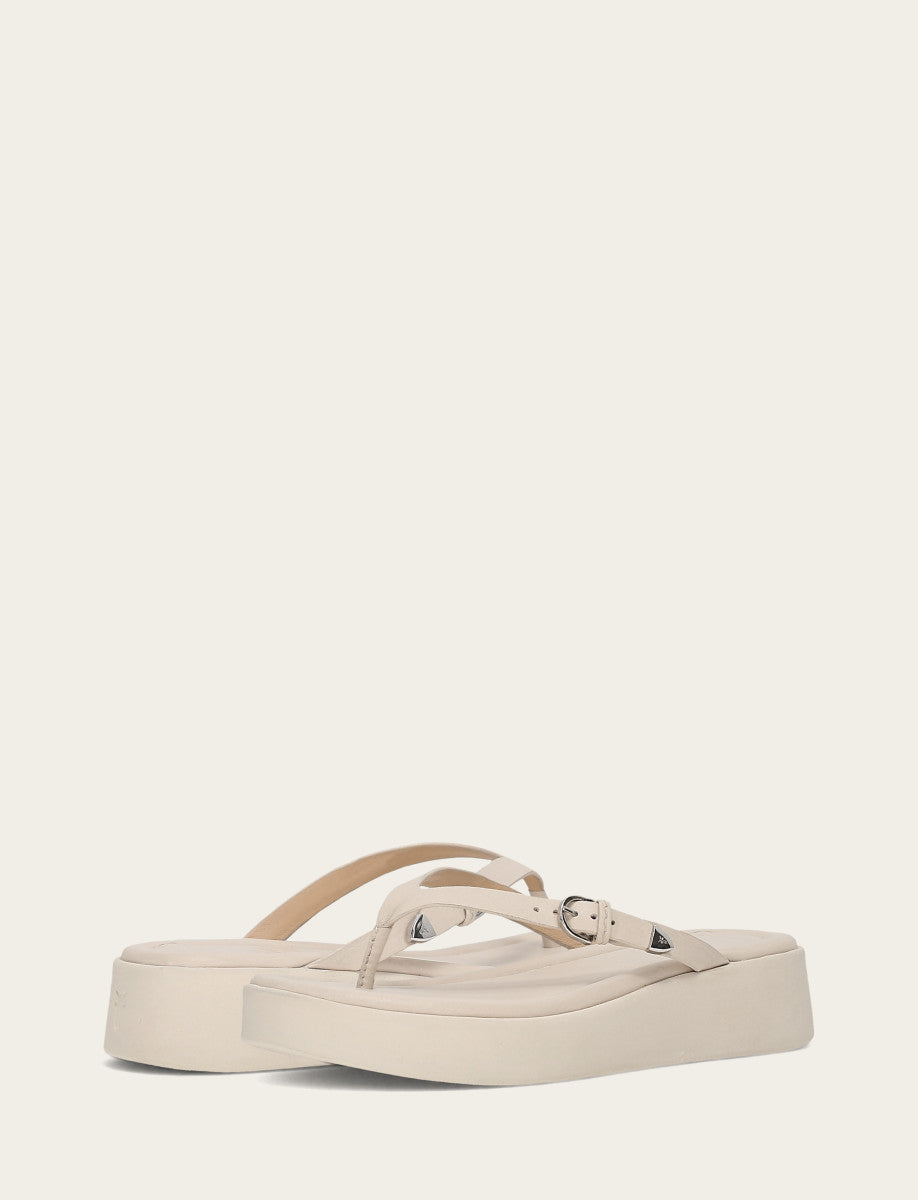 Frye Women's Ivory Maya Buckle Thong Sandals / Ivory
