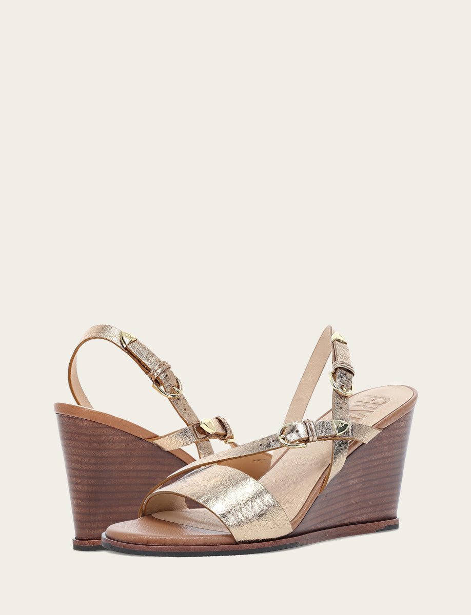 Frye Women's Dark Gold Rachel Buckle Sandals / Dark Gold