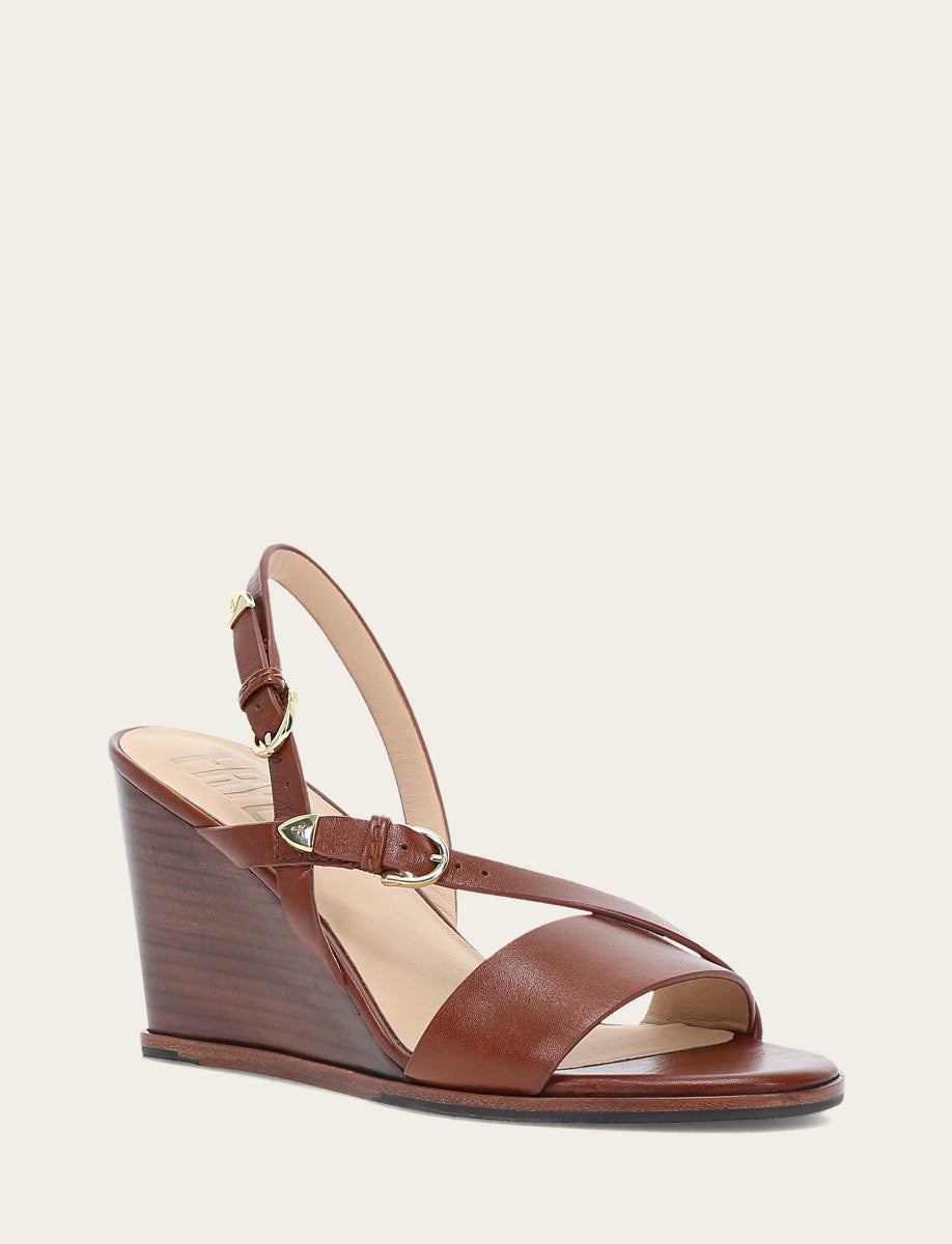 Frye Women's Cinnamon Rachel Buckle Sandals / Cinnamon