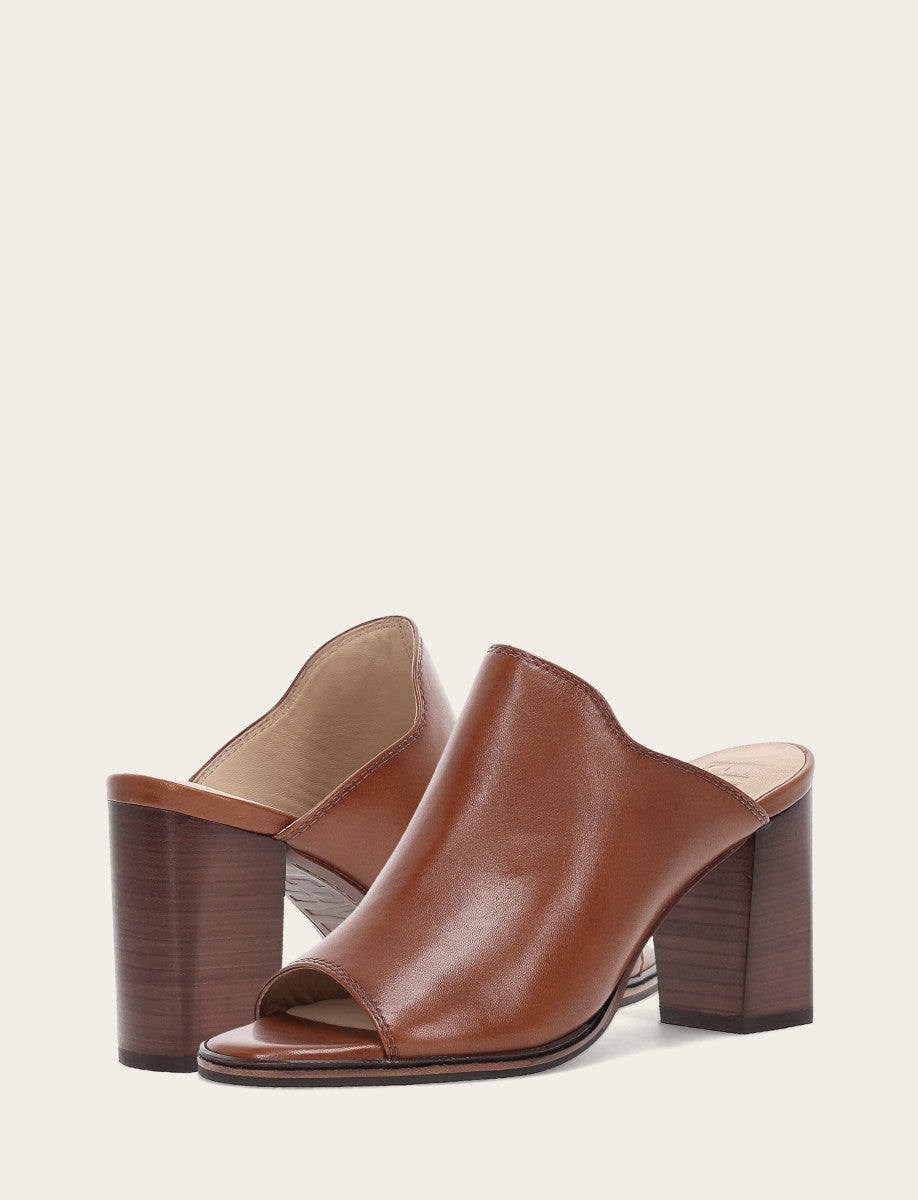 Frye Women's Cinnamon Stella Mule Sandals / Cinnamon