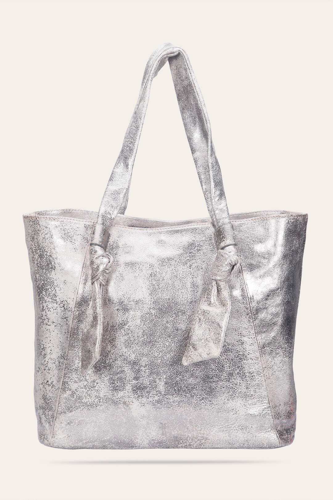 Frye Women's Nora Knotted Tote Bag / Cream Metallic