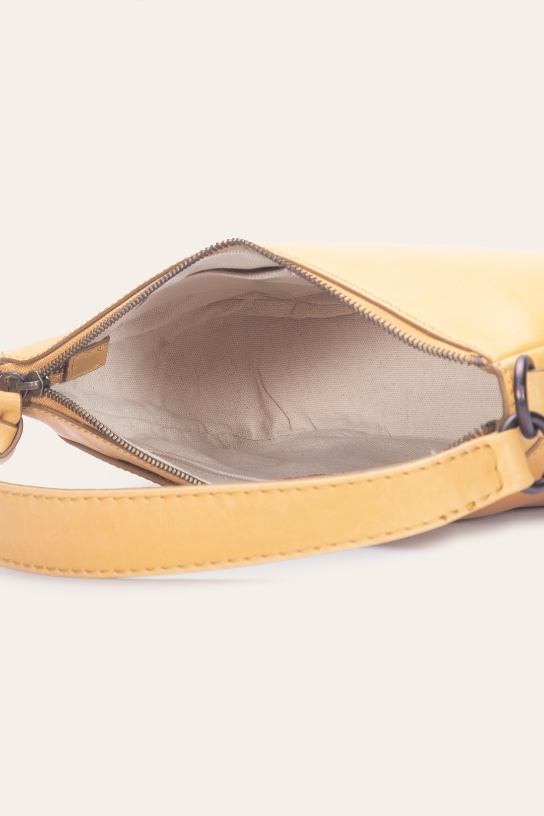 Frye Women's Melissa Crossbody Bag / Mustard