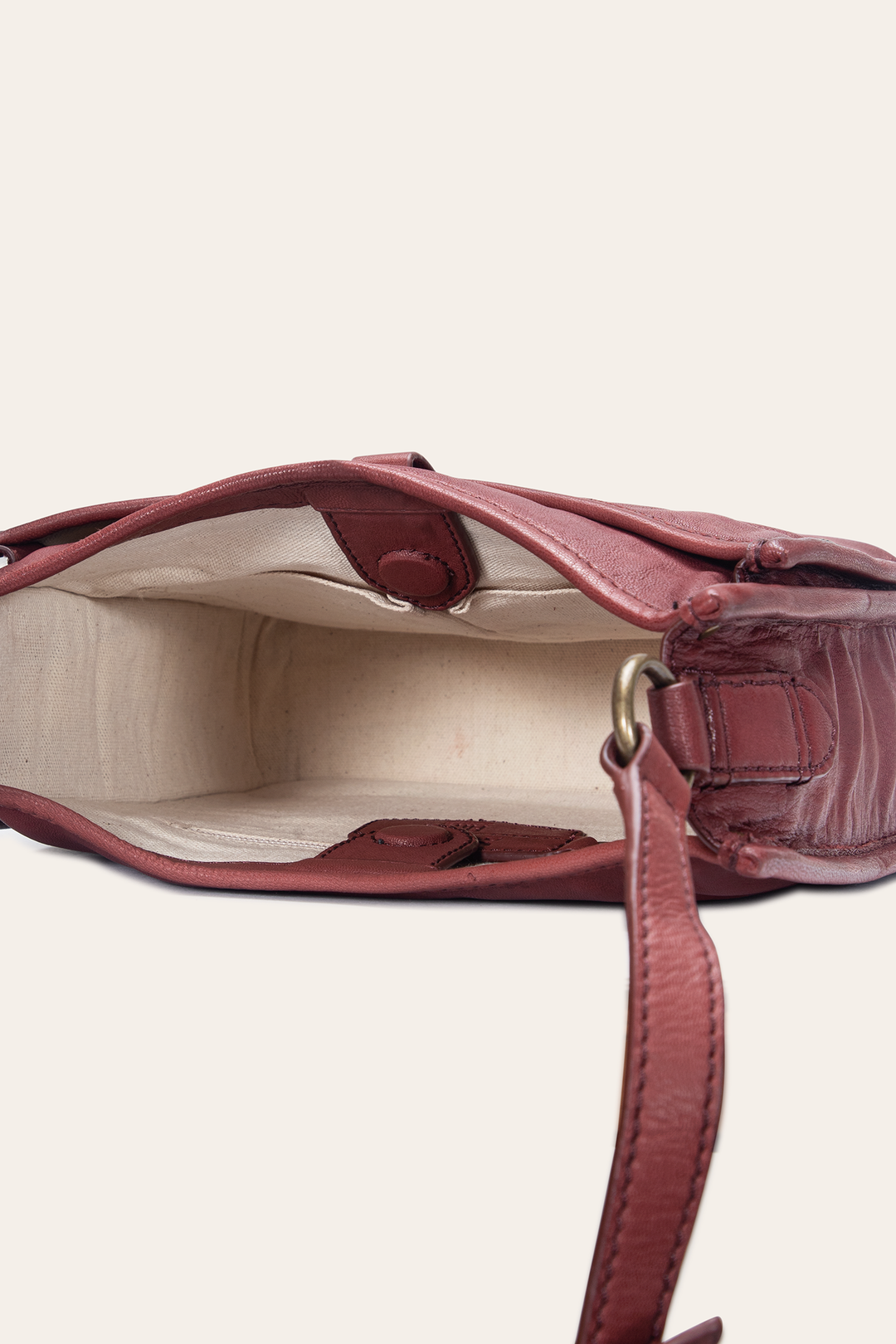 Frye Campus Burgundy Crossbody / Burgundy