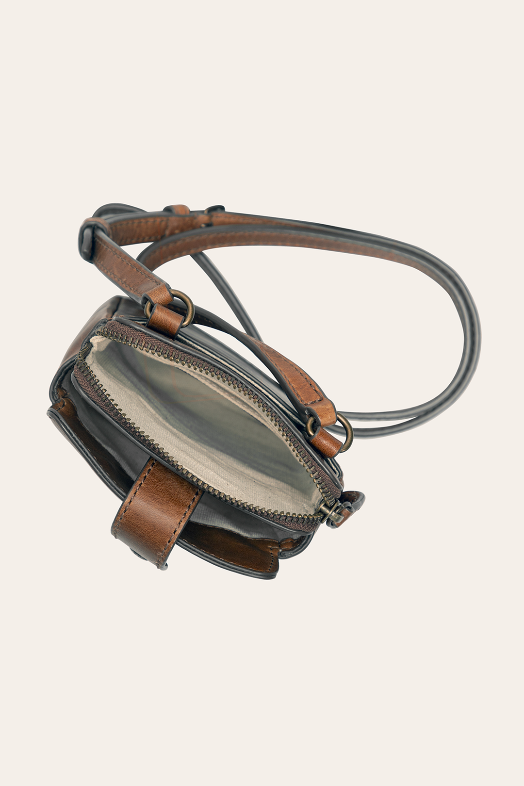 Frye Melissa Cognac Phone Crossbody / Cognac