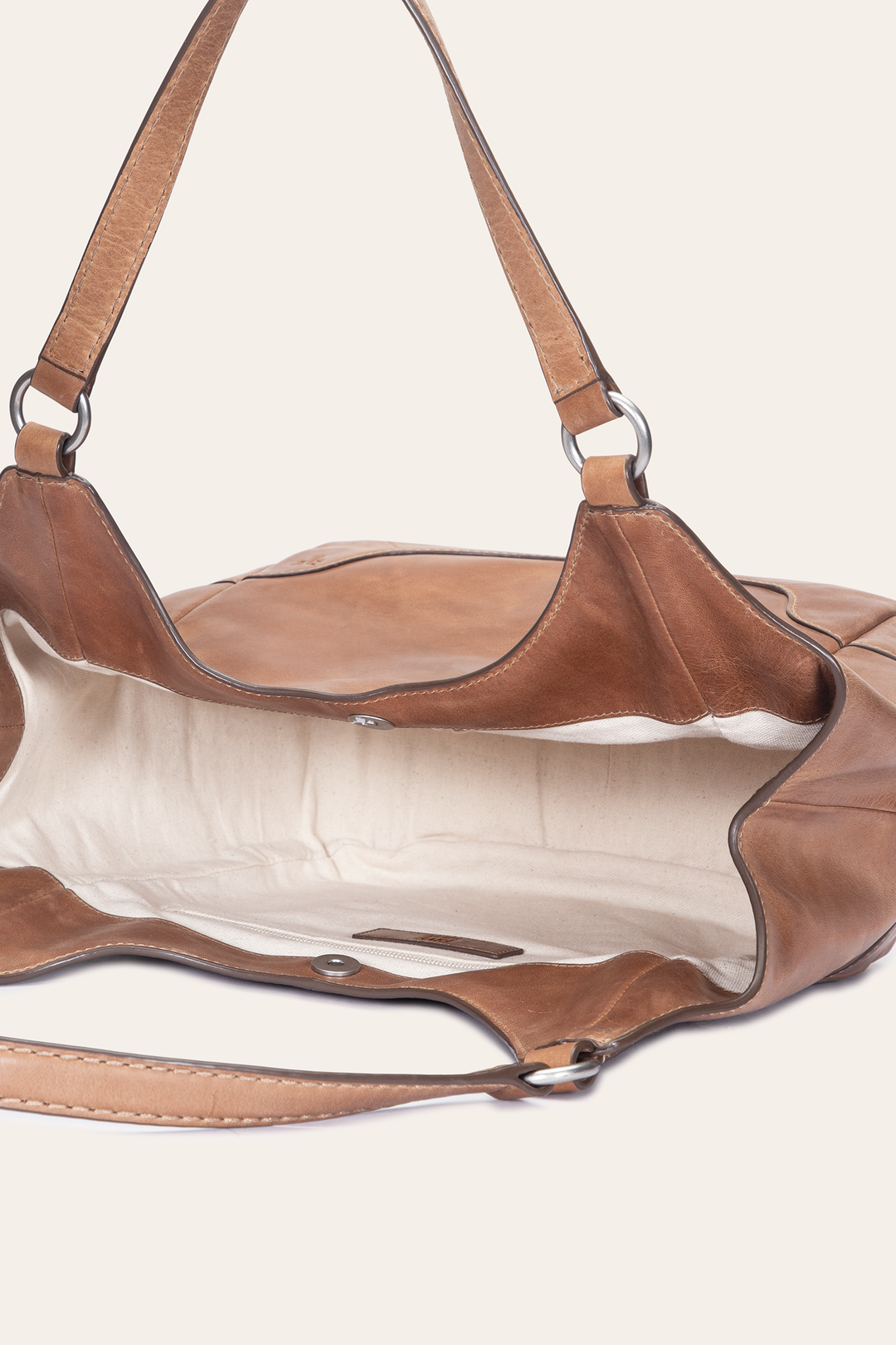Frye Melissa Four Poster in Beige / Beige