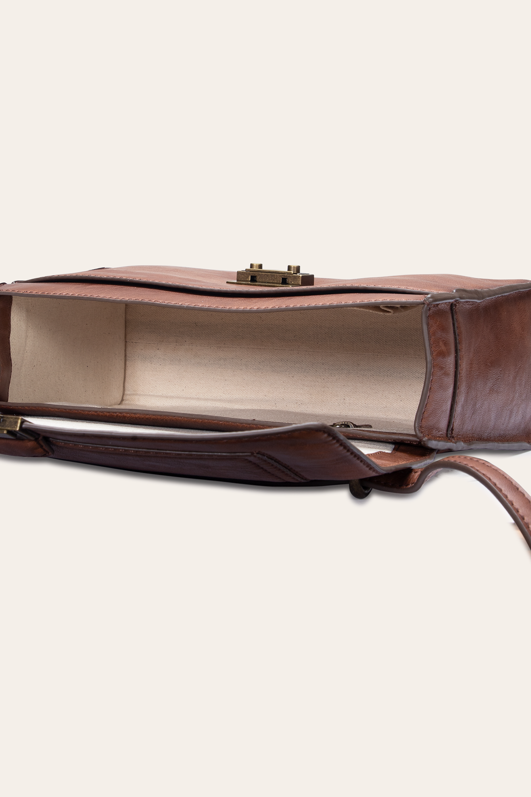 Frye Alex Cognac Flap Shoulder / Cognac