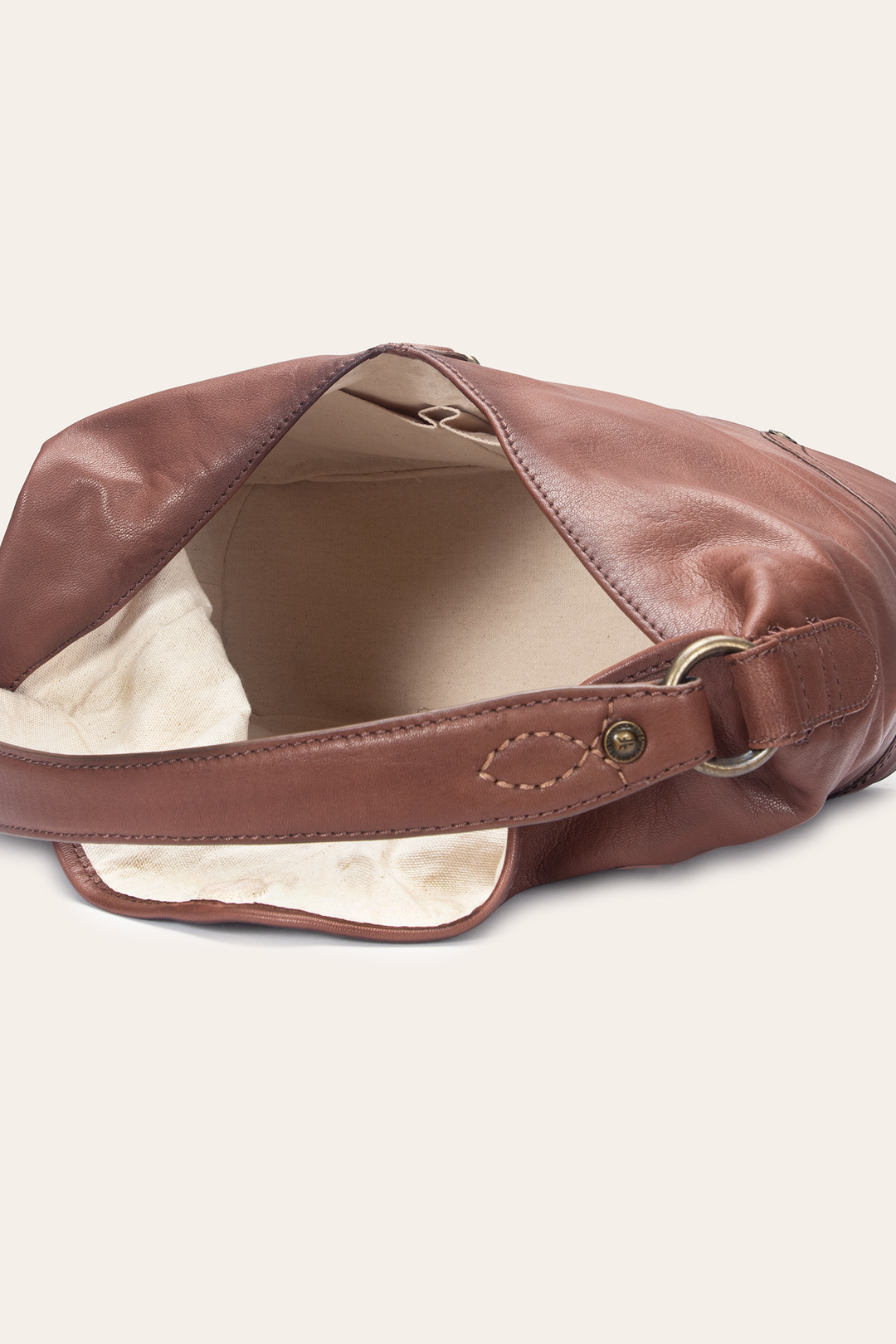 Frye Campus Cognac Hobo / Cognac