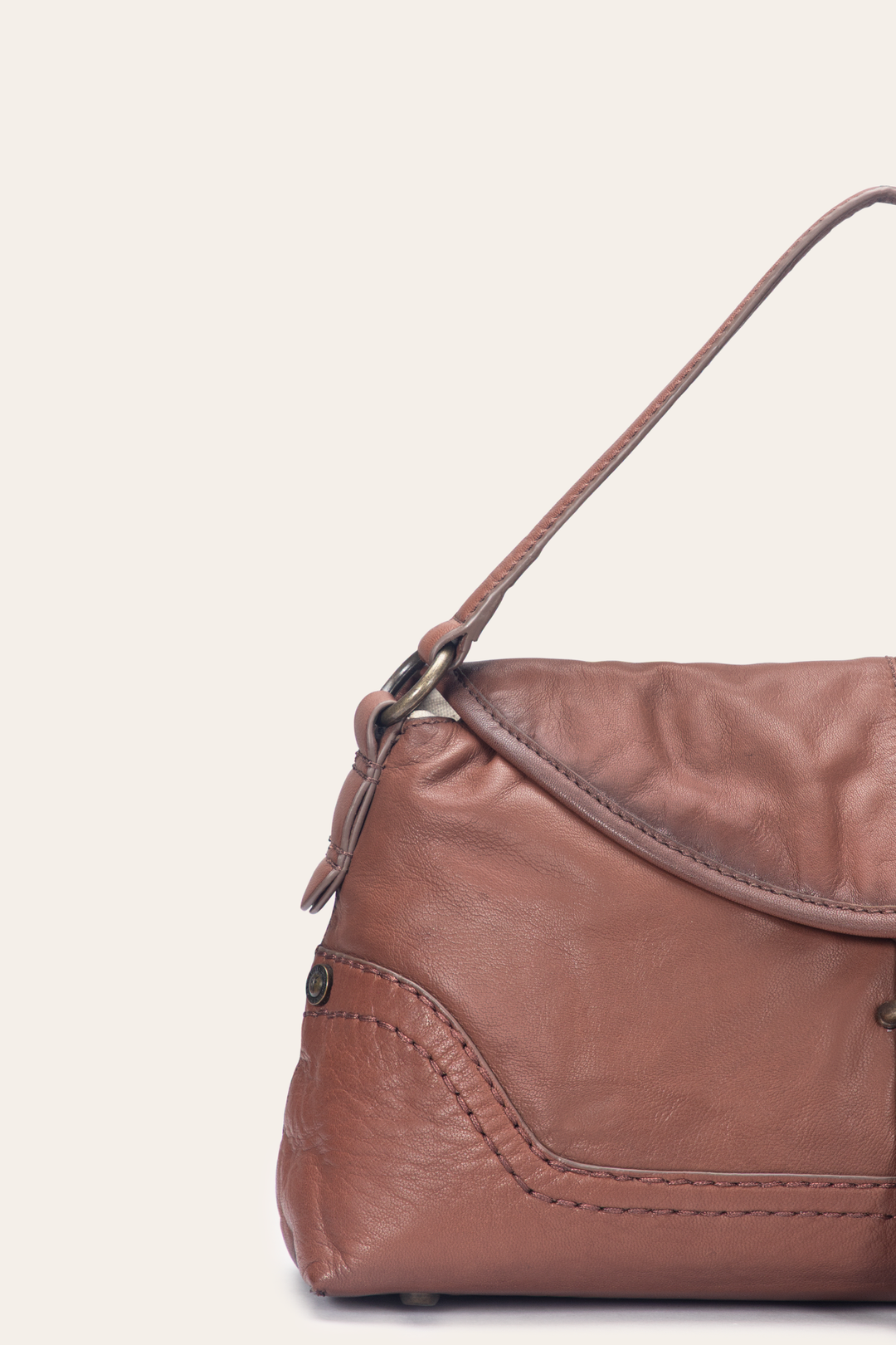 Frye Campus Cognac Shoulder / Cognac