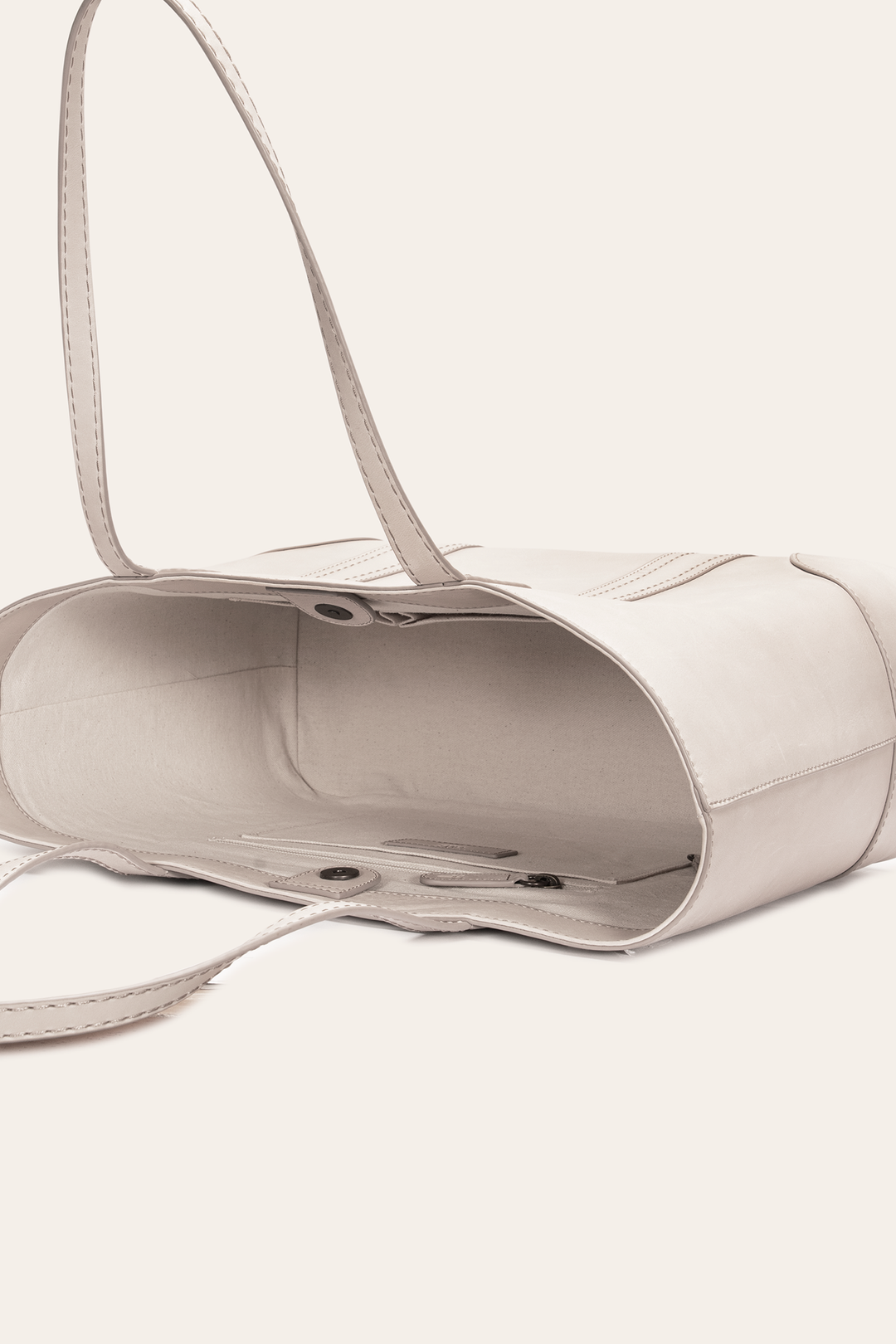 Frye Melissa Nude Shopper / Nude
