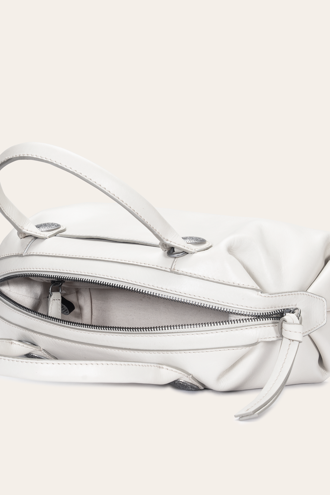 Frye Women's Cheyenne Small Satchel Bag (Oat) / Oat