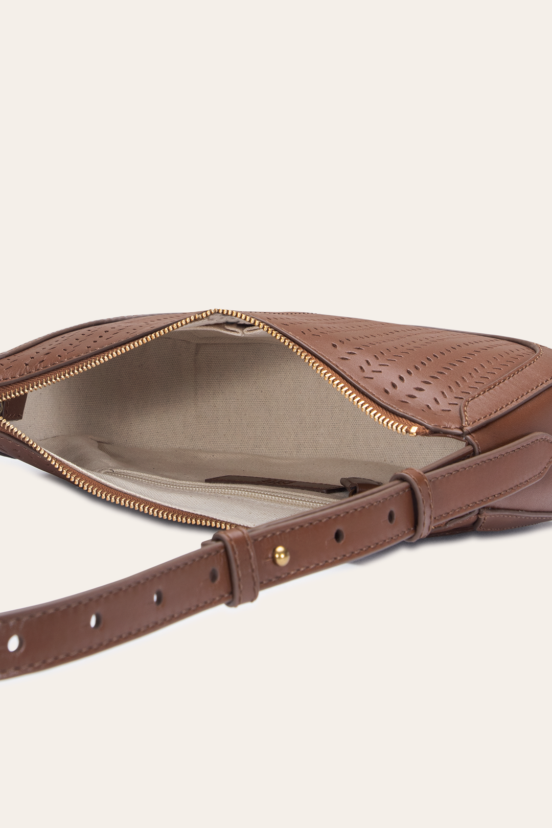 Frye Stella Baguette in Cognac / Cognac