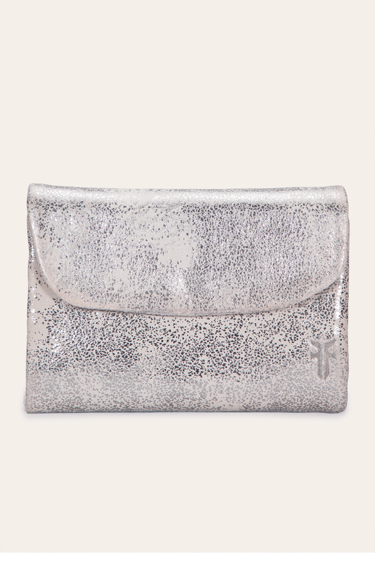 Frye Women's Nora Knotted Small Wallet / Cream Metallic