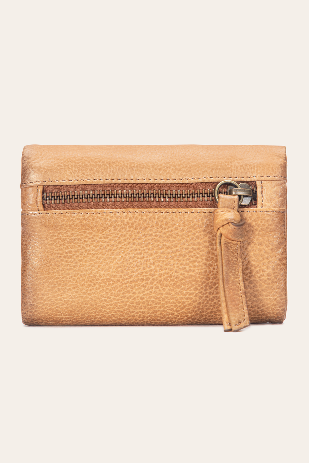 Frye Nora Beige Small Wallet / Beige