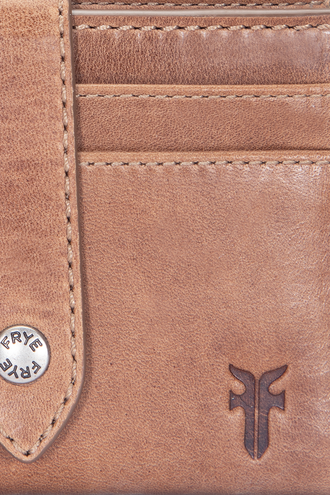 Frye Melissa Beige Coin Purse / Beige