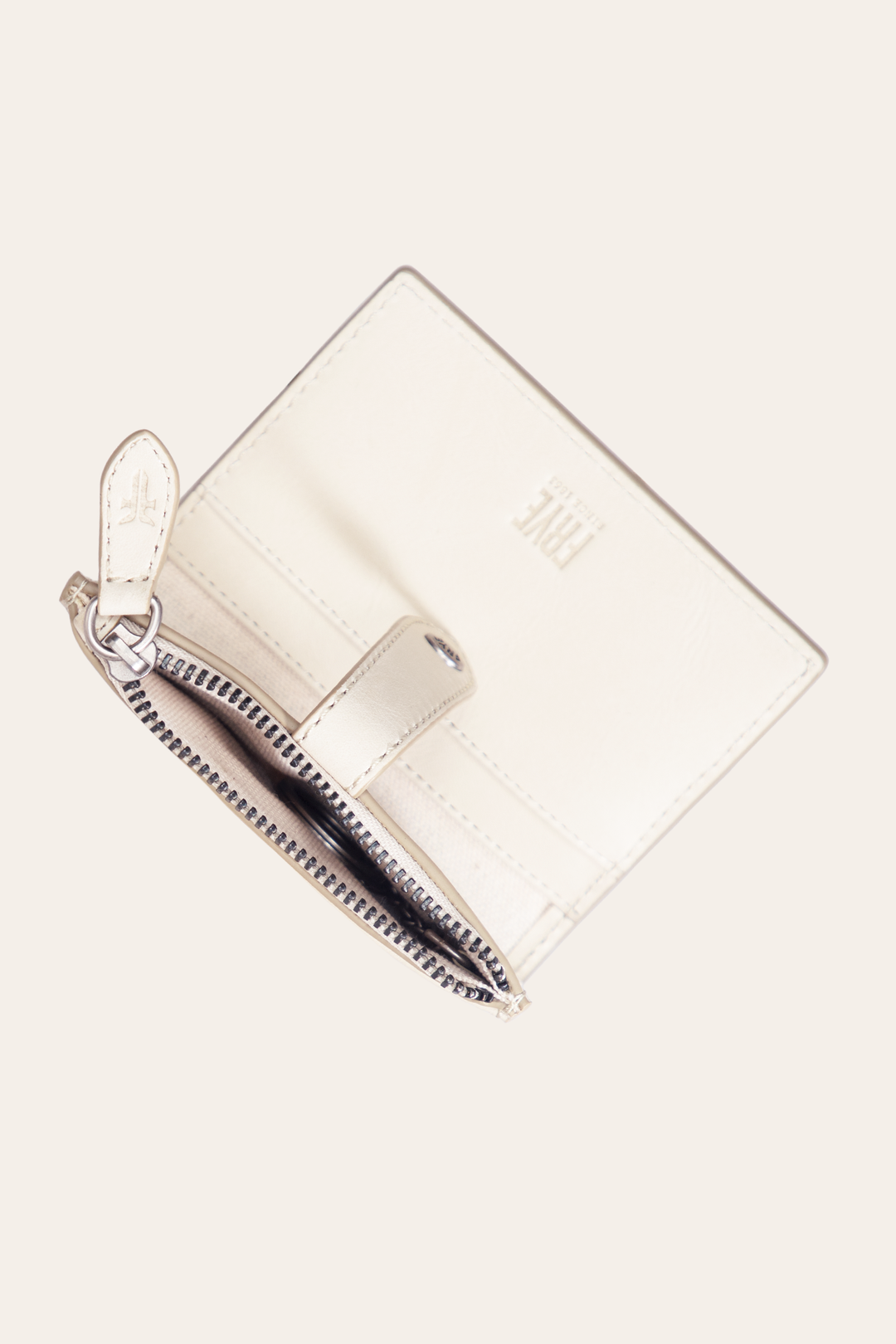 Frye Women's Melissa Coin Purse in Oat / Oat